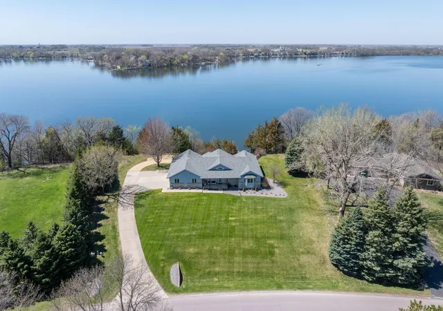 Photo 2 of Single family home for sale at 6106 Shamrock Dr, Madison Lake, MN 56063 | MLS# 7060997 | Listing updated on 2026-10-15