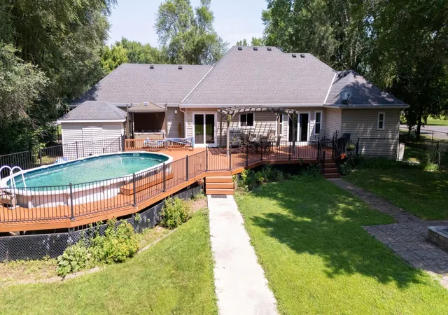 Photo 3 of Single family home for sale at 6370 232nd Street W, Faribault, MN 55021 | MLS# 7061048 | Listing updated on 2026-09-04