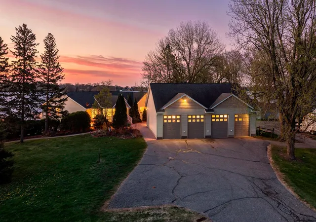 1st image of 5538 County Road 6 Sw, Howard Lake, MN 55349 | MLS# 7061105