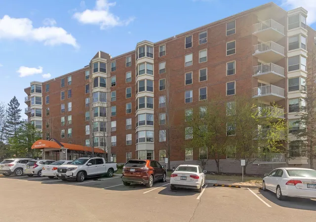 1st image of 1425 W 28th St #508, Minneapolis, MN 55408 | MLS# 7061109