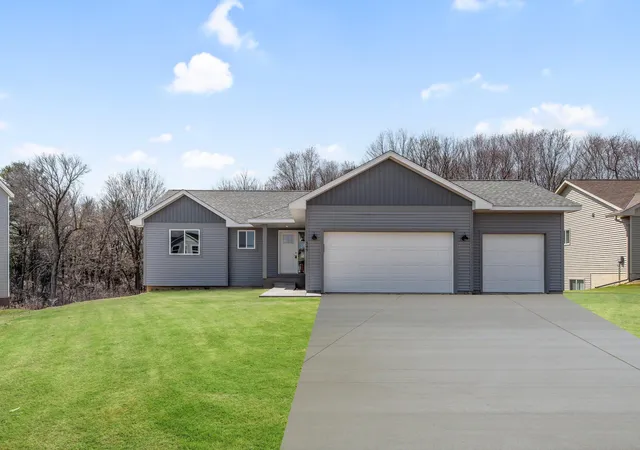 Photo 2 of Single family home for sale at 873 Sutherland St, Somerset, WI 54025 | MLS# 7061142 | Listing updated on 2026-08-19