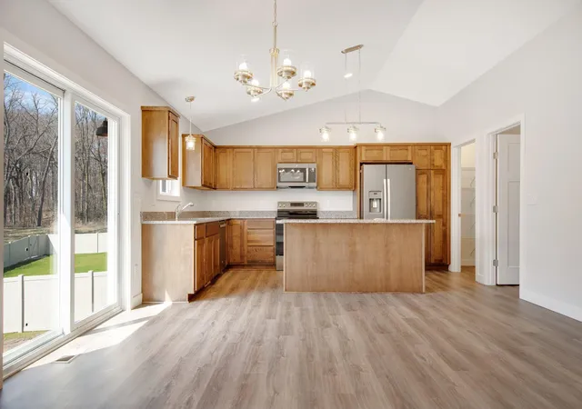 Photo 4 of Single family home for sale at 873 Sutherland St, Somerset, WI 54025 | MLS# 7061142 | Listing updated on 2026-08-19
