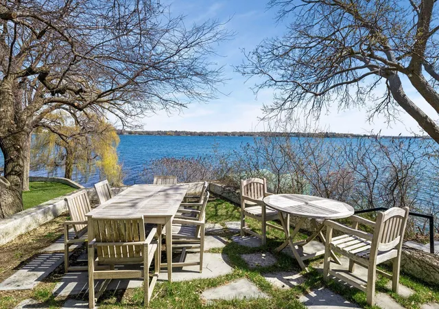 Homes for sale in Wayzata, MN | 1300 Bracketts Point Rd, Wayzata, MN 55391 | MLS# 7061281