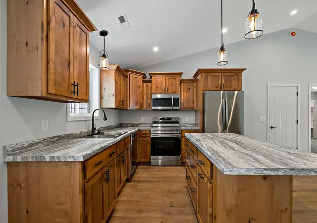5th image of 425 4Th Ave Se, Saint Joseph, MN 56374 | MLS# 7061346