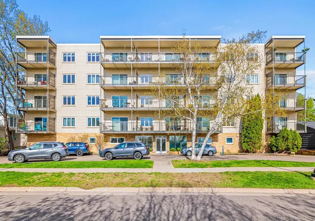 Photo 1 of Condo for sale at 200 N Mississippi River Blvd #2A, Saint Paul, MN 55104 | MLS# 7061363 | Listing updated on 2026-08-27