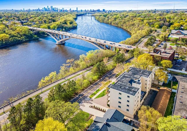 Photo 2 of Condo for sale at 200 N Mississippi River Blvd #2A, Saint Paul, MN 55104 | MLS# 7061363 | Listing updated on 2026-08-27