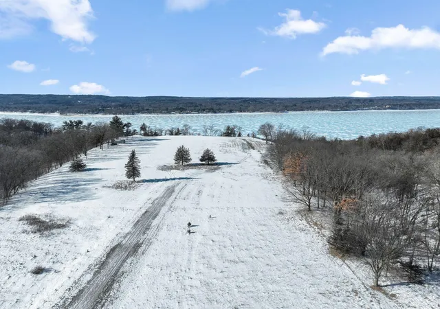 Photo 4 of Land for sale at 258 Salishan Dr, Hudson, WI 54016 | MLS# 7061370 | Listing updated on 2026-08-25