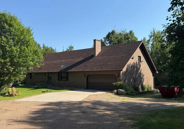 Photo 3 of Single family home for sale at 8124 Virginia Ely Rd, Babbitt, MN 55706 | MLS# 7061403 | Listing updated on 2026-08-20