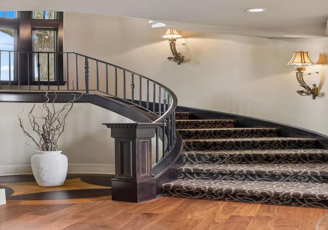 Photo 4 of Single family home for sale at 18083 Bearpath Trl, Eden Prairie, MN 55347 | MLS# 7061490 | Listing updated on 2026-08-08