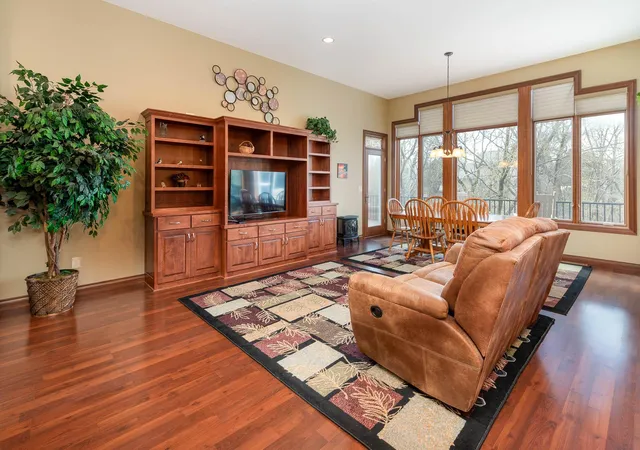 4th image of 105 Viking Ct, Mankato, MN 56001 | MLS# 7061539