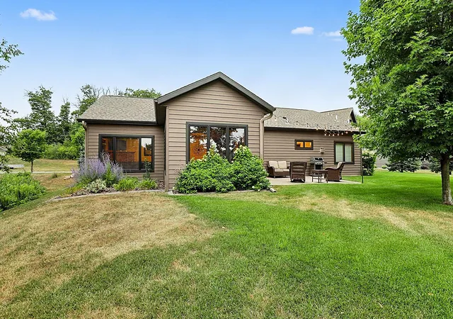 5th image of 2122 37Th St S, Saint Cloud, MN 56301 | MLS# 7061576