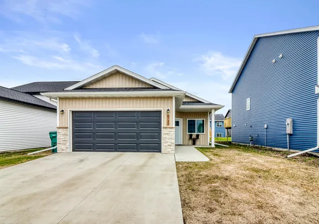 Homes for sale in Horace, ND | 6745 67th Ave S, Horace, ND 58047 | MLS# 7061683