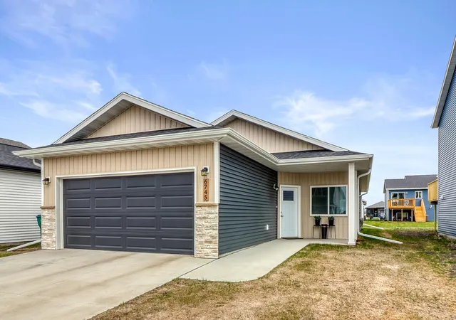 Homes for sale in Horace, ND | 6745 67Th Ave S, Horace, ND 58047 | MLS# 7061683