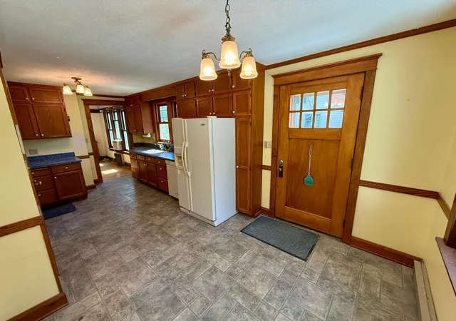 Photo 3 of Single family home for sale at 308 S 13th Street, Olivia, MN 56277 | MLS# 7061883 | Listing updated on 2026-09-22