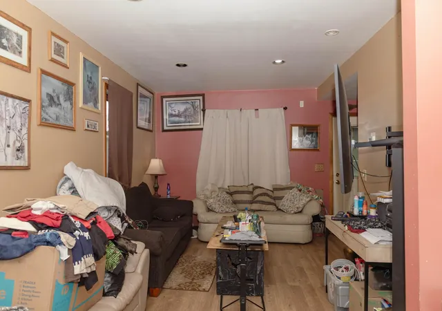 2nd image of 103 W 3rd Ave N, Aurora, MN 55705 | MLS# 7061948