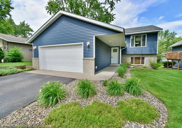 1st image of 862 3rd Ave N, Sauk Rapids, MN 56379 | MLS# 7061979