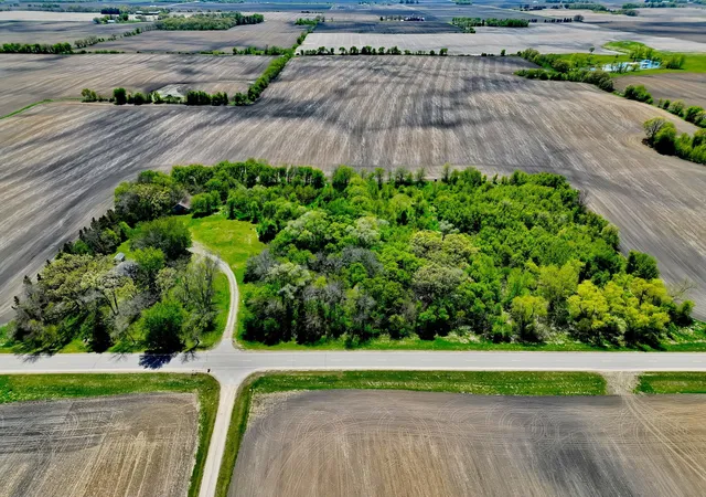 3rd image of 87387 245Th St, Albert Lea, MN 56007 | MLS# 7061980