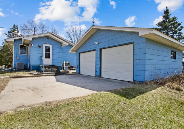 image of 22379 519th Ln, Mc Gregor, MN 55760 | MLS# 7062010