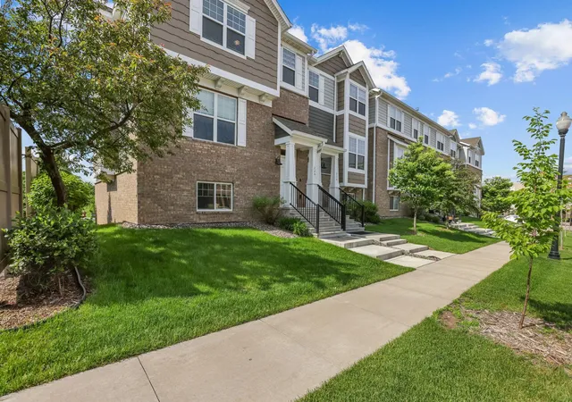 Photo 3 of Sale Pending at 220 Monroe St, Anoka, MN 55303 | MLS# 7062071 | Listing updated on 2026-08-29