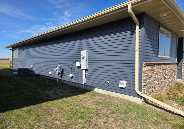 Homes for sale in Wahpeton, ND | 1882 18Th Ave N, Wahpeton, ND 58075 | MLS# 7062074