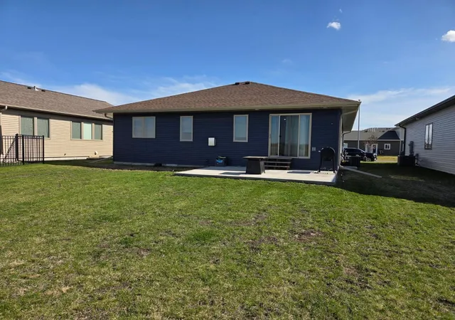 Homes for sale in Wahpeton, ND | 1882 18Th Ave N, Wahpeton, ND 58075 | MLS# 7062074