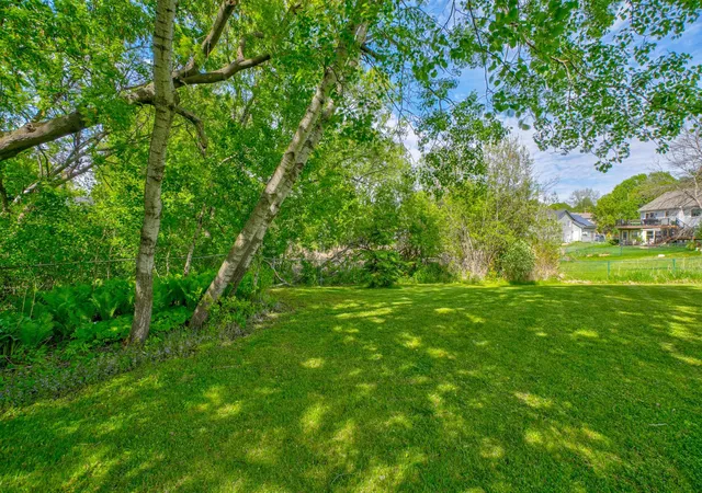18th image of 6878 Upper 28th St N, Saint Paul, MN 55128 | MLS# 7062183