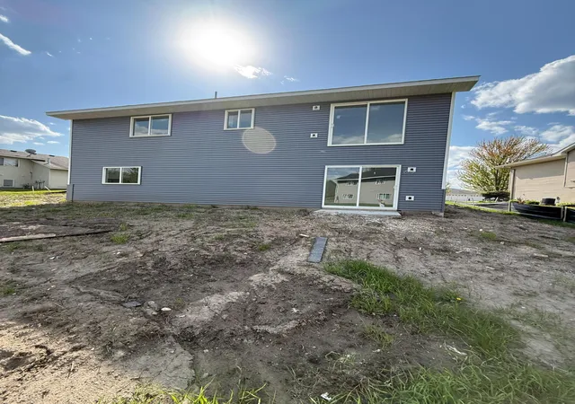 Homes for sale in Lester Prairie, MN | 1106 Prairie Ridge Ln, Lester Prairie, MN 55354 | MLS# 7062434