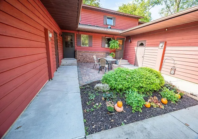Homes for sale in Balsam Lake, WI | 215 Park Dr #4, Balsam Lake, WI 54810 | MLS# 7062463