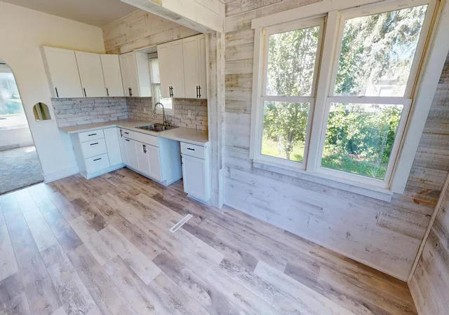 Photo 3 of Single family home for sale at 447 E Schlieman Ave, Appleton, MN 56208 | MLS# 7062510 | Listing updated on 2026-09-07