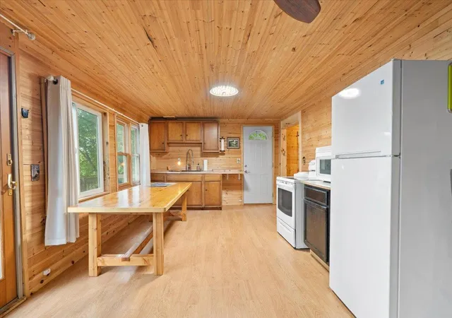 4th image of 21165 Elkview Cir, Richmond, MN 56368 | MLS# 7062568