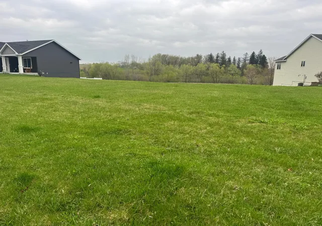 3rd image of 952 3Rd St, Wanamingo, MN 55983 | MLS# 7062603
