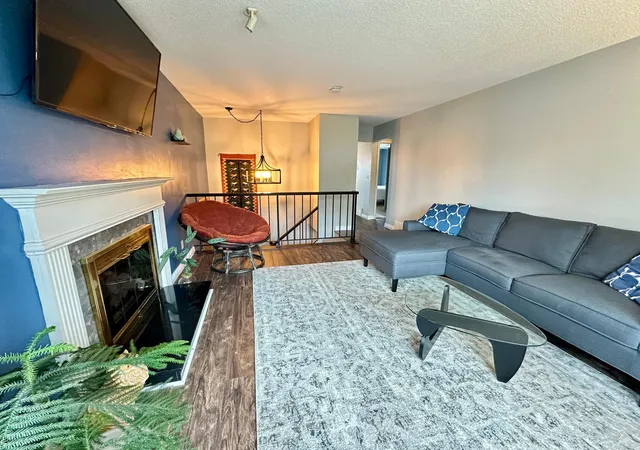 5th image of 4367 Arden View Ct, Arden Hills, MN 55112 | MLS# 7062610