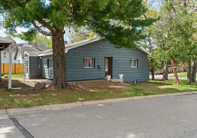 Homes for sale in New Brighton, MN | 687 4Th Ave Nw, New Brighton, MN 55112 | MLS# 7062629
