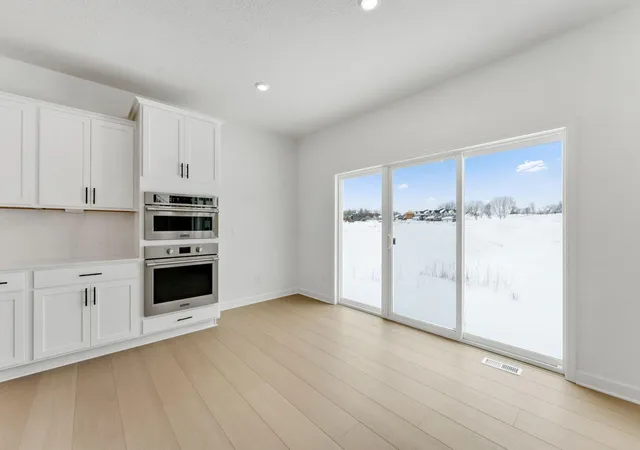 5th image of 1912 Timber Ln, Carver, MN 55315 | MLS# 7062716
