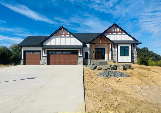 Photo 1 of Single family home for sale at 16212 Tippecanoe St Ne, Andover, MN 55304 | MLS# 7062739 | Listing updated on 2026-10-07