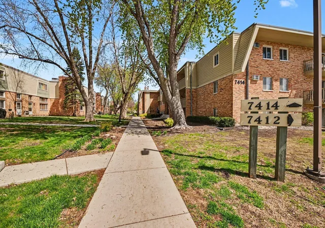 2nd image of 7414 W 22nd St #312, Minneapolis, MN 55426 | MLS# 7062897