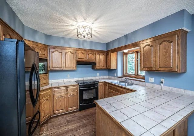 2nd image of 3971 Denmark Ave, Saint Paul, MN 55123 | MLS# 7062935