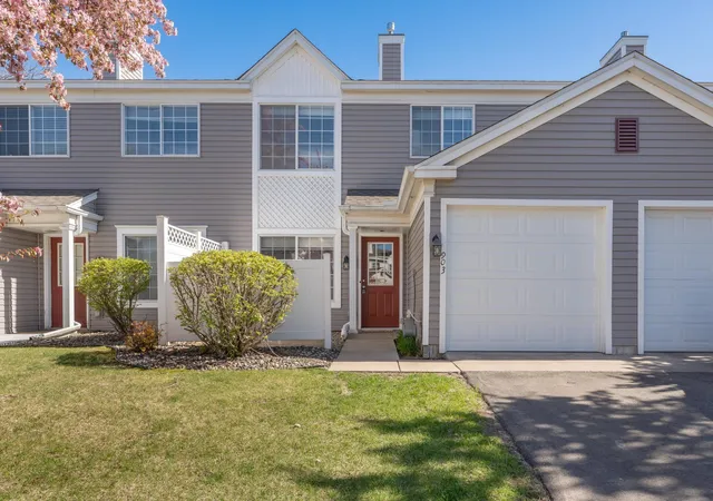 Photo 1 of Single family home for sale at 2009 Southcross Dr W #903, Burnsville, MN 55306 | MLS# 7062945 | Listing updated on 2026-09-30