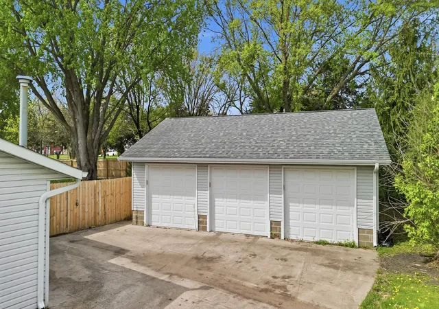 Homes for sale in Waseca, MN | 309 8th Ave Nw, Waseca, MN 56093 | MLS# 7062980