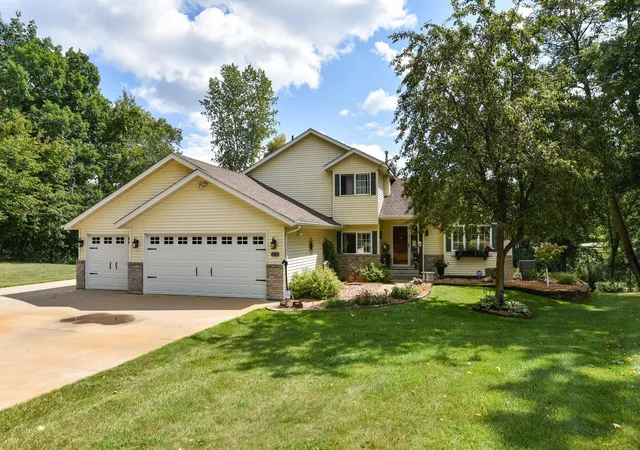 5th image of 14068 Franklin Ave Nw, Clearwater, MN 55320 | MLS# 7063084