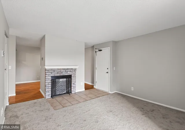 5th image of 400 Shelard Pkwy, St. Louis Park, MN 55426
