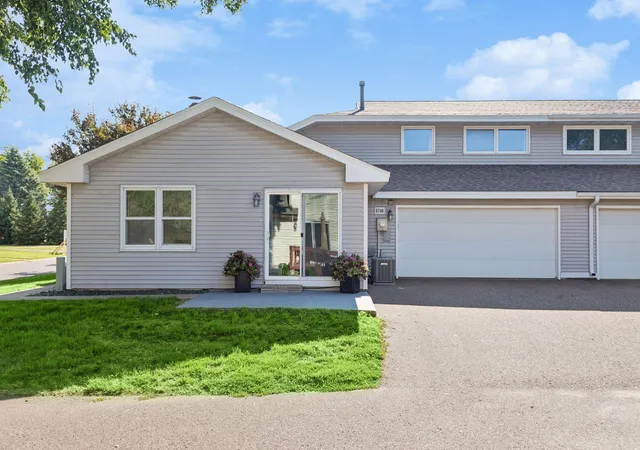34th image of 6748 Gretchen Ct N, Saint Paul, MN 55128 | MLS# 7063151