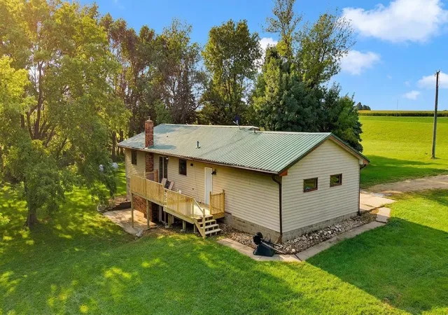 Photo 3 of Single family home for sale at 1110 110th Avenue, Hadley, MN 56151 | MLS# 7063214 | Listing updated on 2026-09-15
