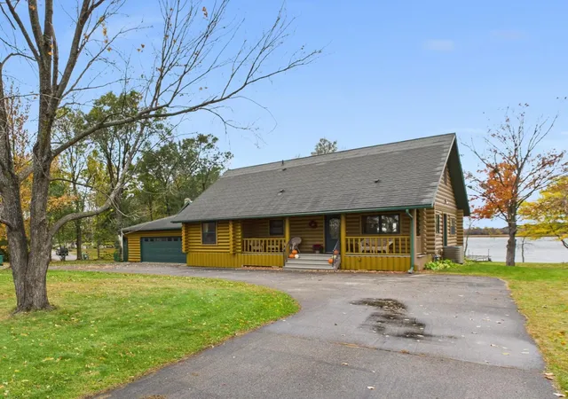 Photo 4 of Sale Pending at 34235 County Rd 9, Avon, MN 56310 | MLS# 7063274 | Listing updated on 2026-09-04