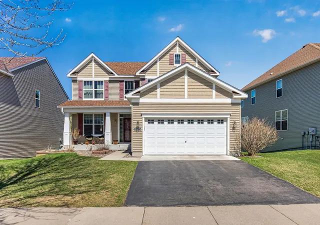 Homes for sale in Eden Prairie, MN | 15275 Plumstone Dr, Eden Prairie, MN 55347 | MLS# 7063279
