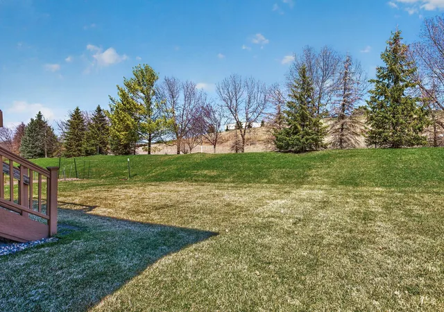 Homes for sale in Eden Prairie, MN | 15275 Plumstone Dr, Eden Prairie, MN 55347 | MLS# 7063279