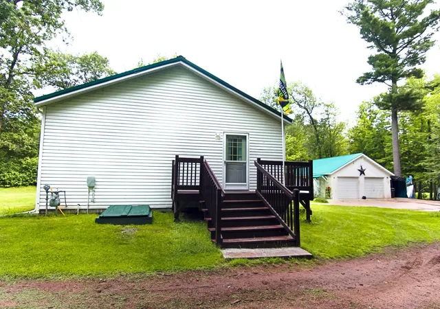 3rd image of 23829 Bulrush Dr, Merrifield, MN 56465 | MLS# 7063290