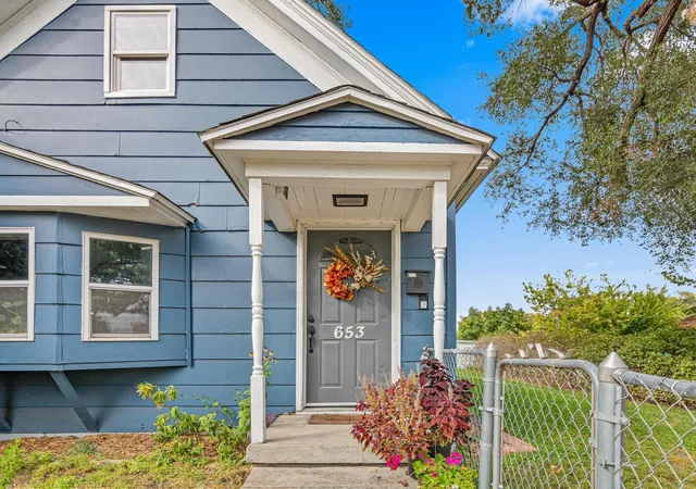 Single family home for sale at 653 19th Avenue NE, Minneapolis, MN 55418 | MLS# 7063359