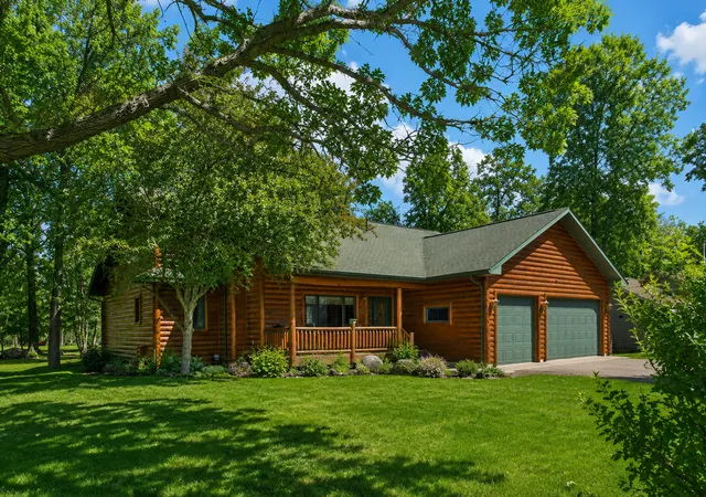 Homes for sale in Pequot Lakes, MN | 8160 Golf View Trl, Pequot Lakes, MN 56472 | MLS# 7063403