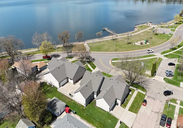 Photo 2 of Condo for sale at 726 3rd Avenue, Worthington, MN 56187 | MLS# 7063447 | Listing updated on 2026-10-10